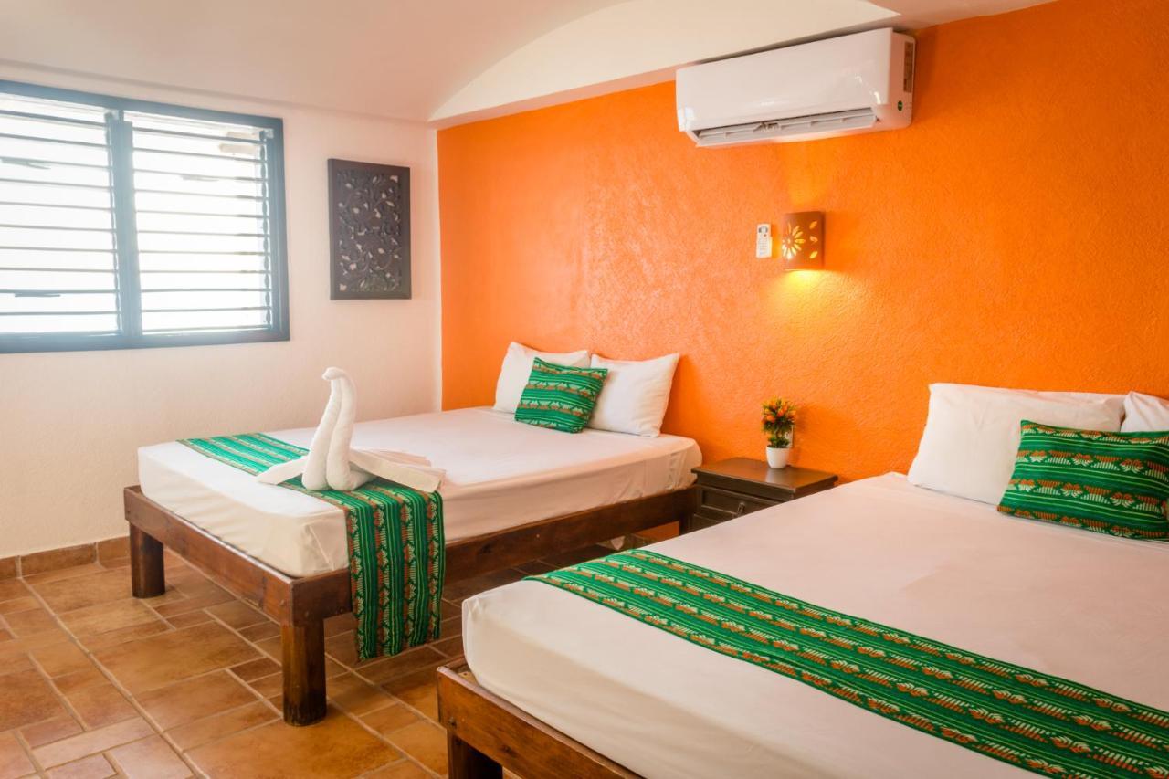 Caleta Tankah Hotel Tulum Pueblo Buitenkant foto